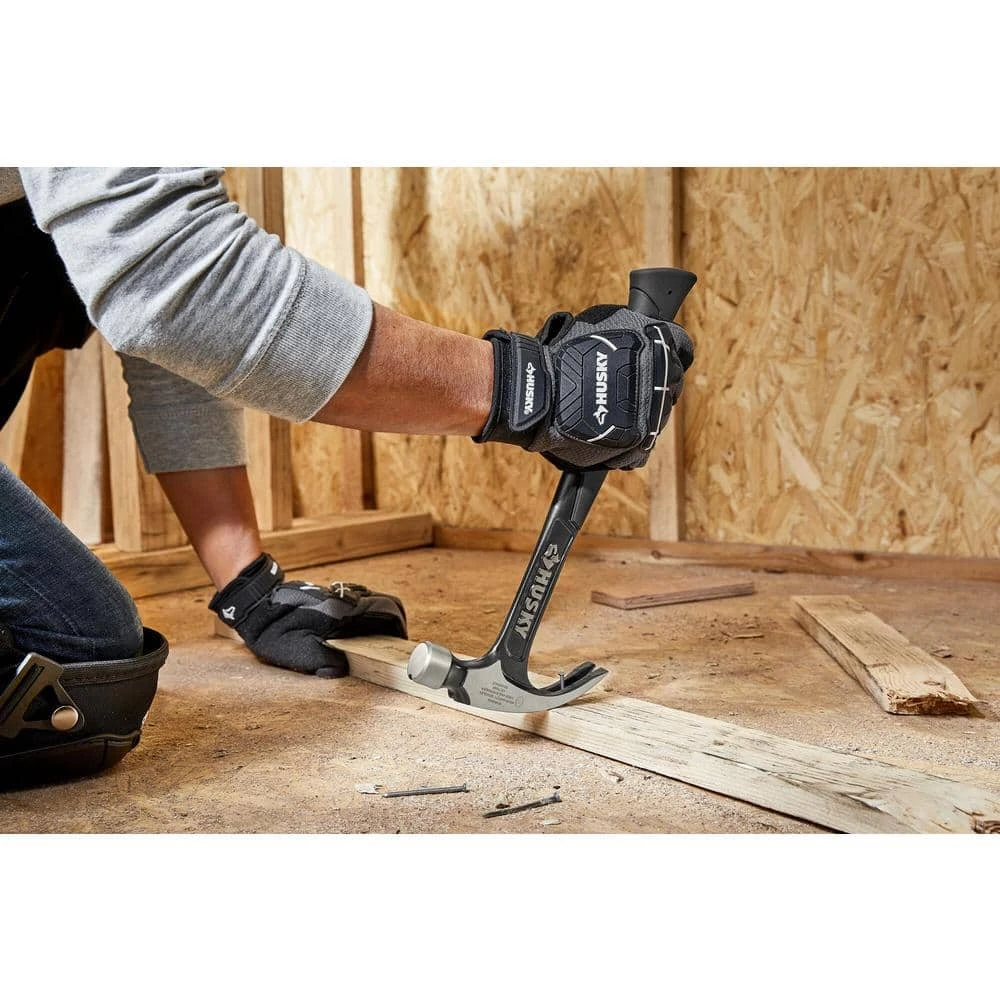 Husky 16 Oz. Steel Curved Claw Hammer 4 Husky 16 Oz. Steel Curved Claw Hammer - Image 2