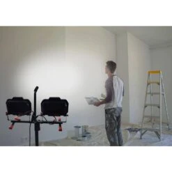 Husky 20,000 Lumen Two-Head Corded LED Work Light With Tripod -Husky Tools Shop husky jobsite lighting 7903805012 31 1000