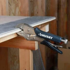 Husky 7 In. Curved Jaw Locking Pliers With Rubber Grip -Husky Tools Shop husky locking pliers 90143 31 1000