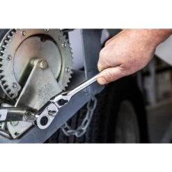 Husky 3/8 In. Drive 100-Position Chrome Locking Flex-Head Ratchet -Husky Tools Shop husky ratchets h100c38flrat 1f 1000