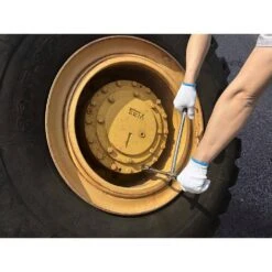 Husky Compact 1/2 In. Drive Lug Wrench With High Torque -Husky Tools Shop husky torque wrenches wh hd 16 40 1000