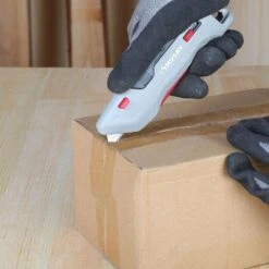 Husky Aluminum Squeeze Safety Utility Knife -Husky Tools Shop husky utility knives 00044 44 1000