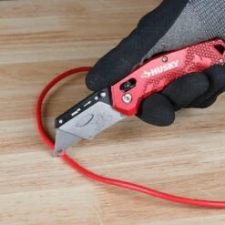 Husky Rapid Lock Utility Knife W/Aluminum And 10 Blades -Husky Tools Shop husky utility knives 00054 1f 1000